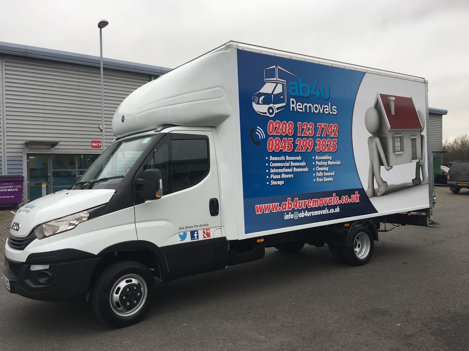 AB4U Removals and Storage in Hornchurch London
